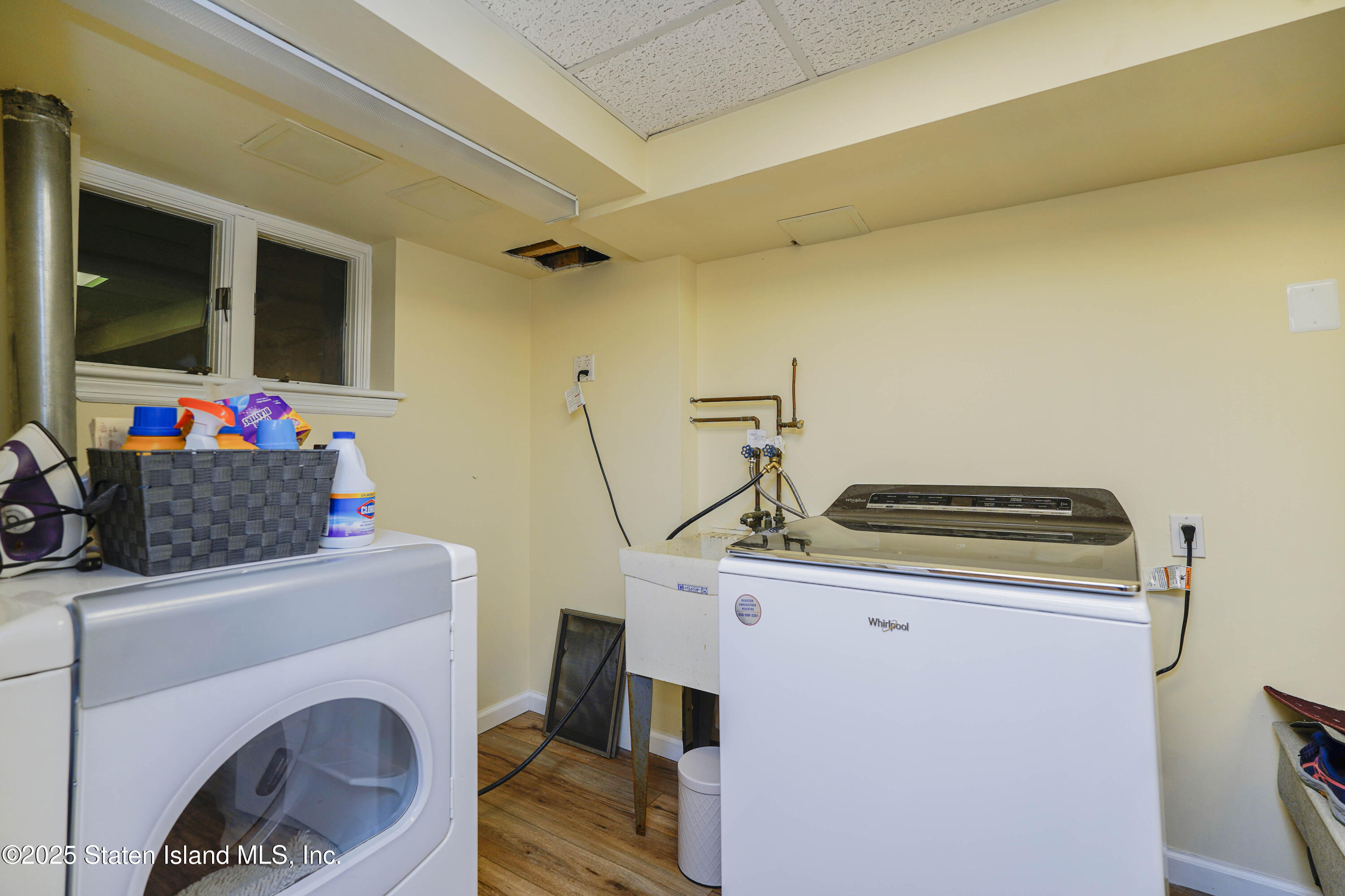44 Westbury Avenue, Staten Island, New York image 36