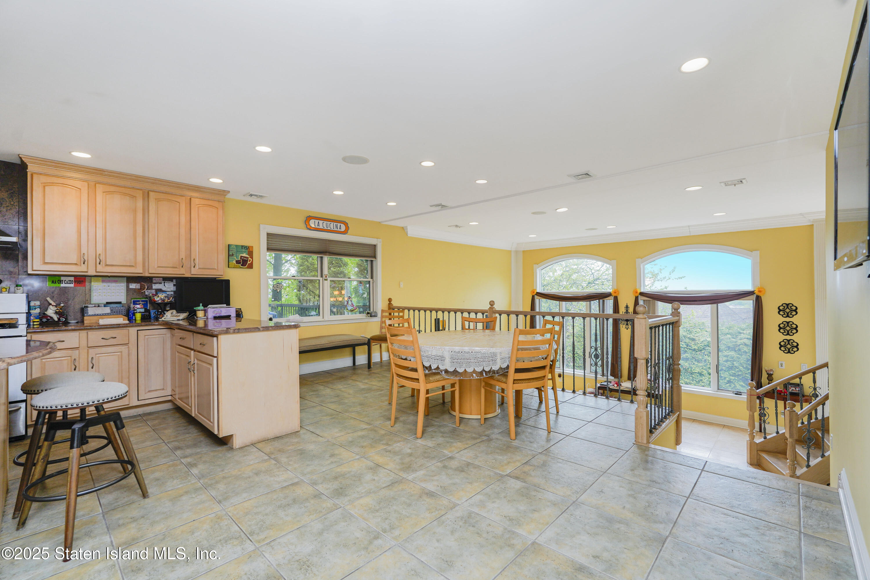 16 Diana Trail, Staten Island, New York image 19