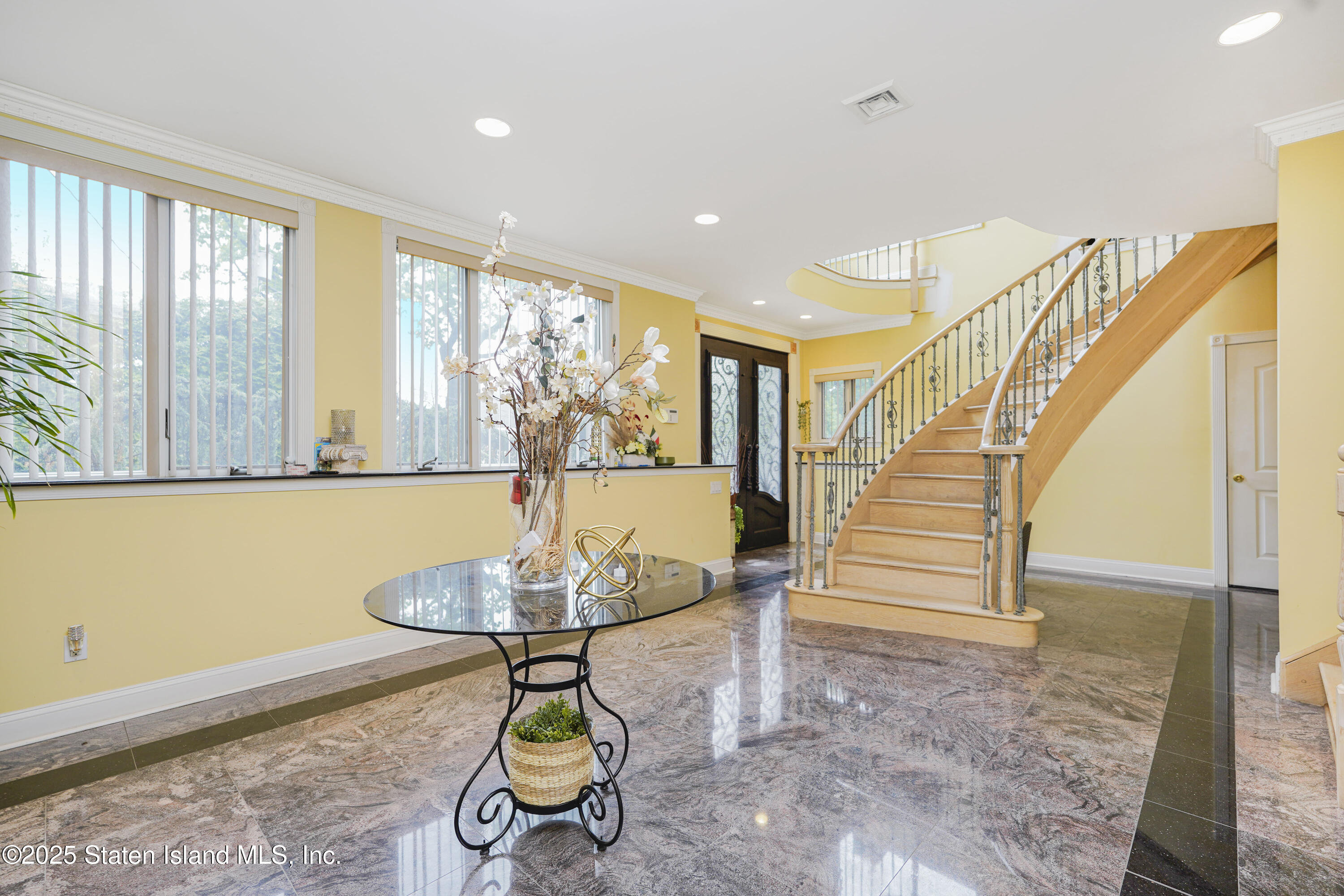 16 Diana Trail, Staten Island, New York image 15
