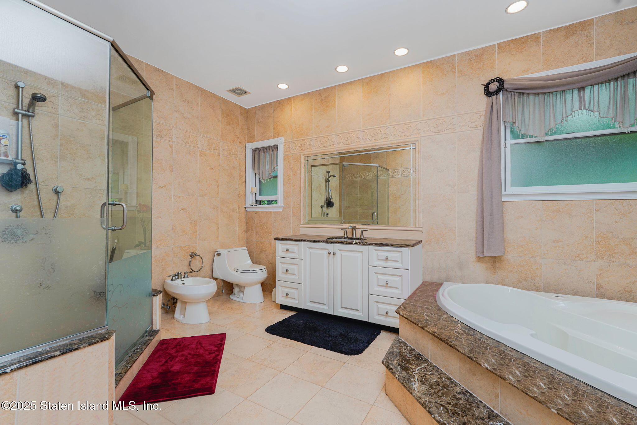 16 Diana Trail, Staten Island, New York image 36