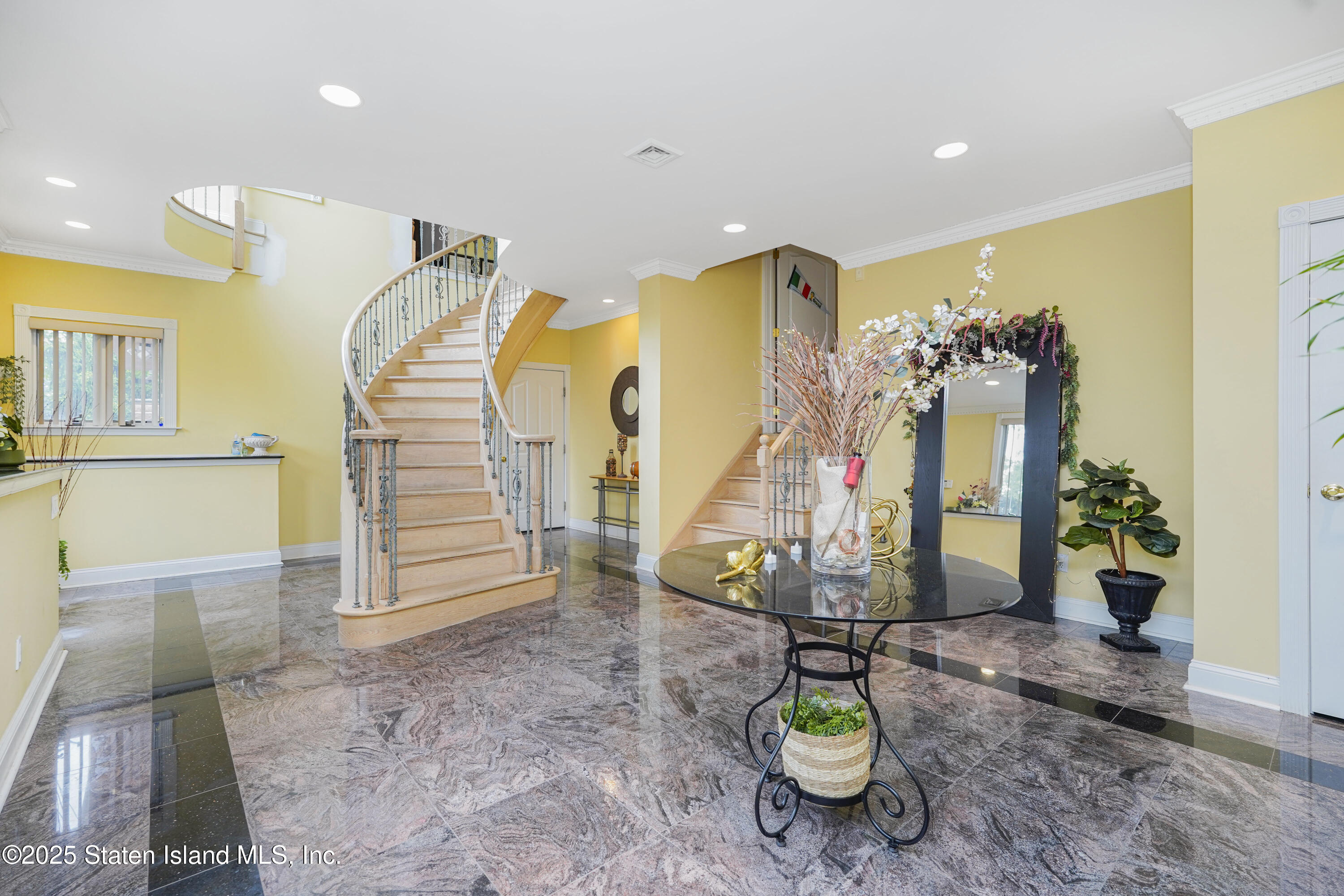 16 Diana Trail, Staten Island, New York image 10