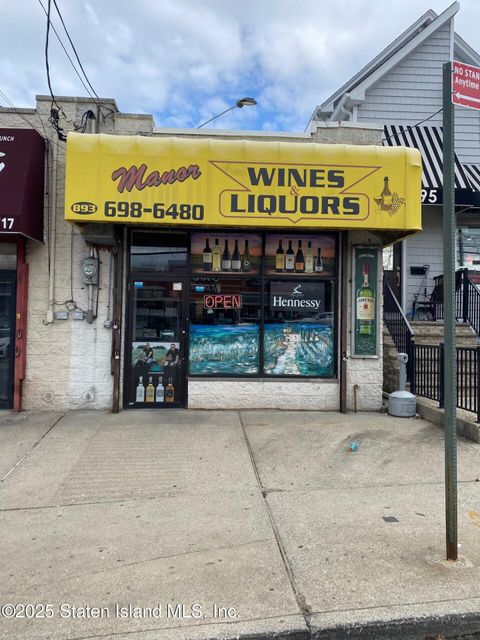 Photo of 893 Manor Road #1, Staten Island, NY 10314 (MLS # 2501317)