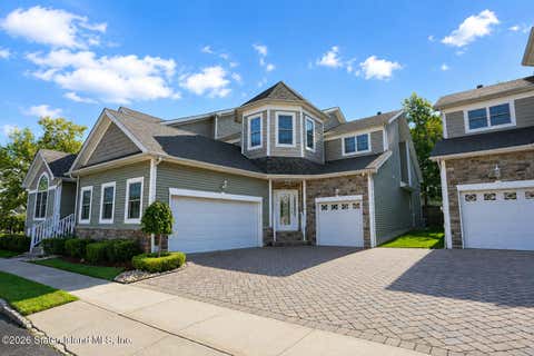 Photo of 91 Pilot Lane, Staten Island, NY 10309 (MLS # 2604392)