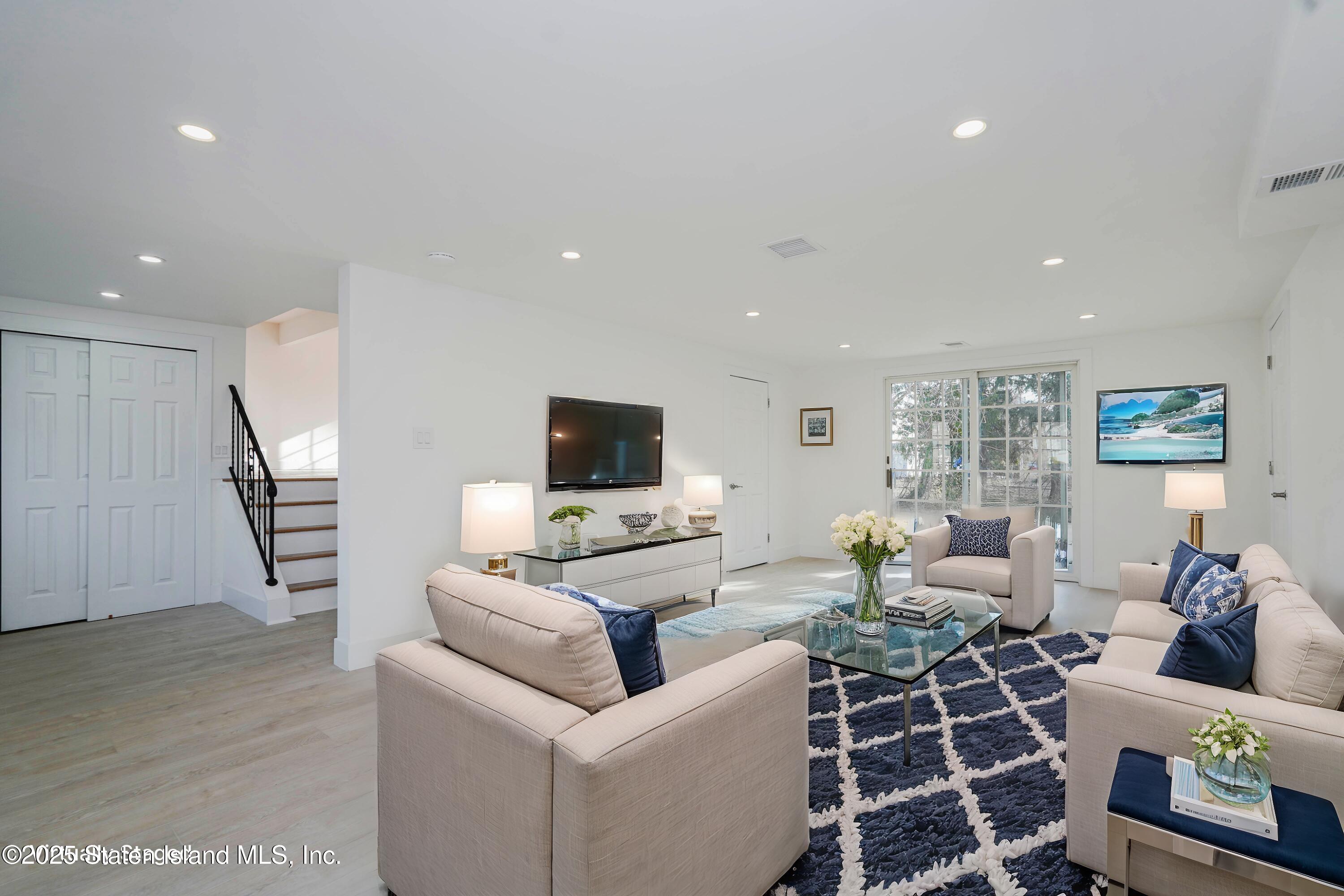 620 Laurel Avenue, Hazlet, New Jersey image 37