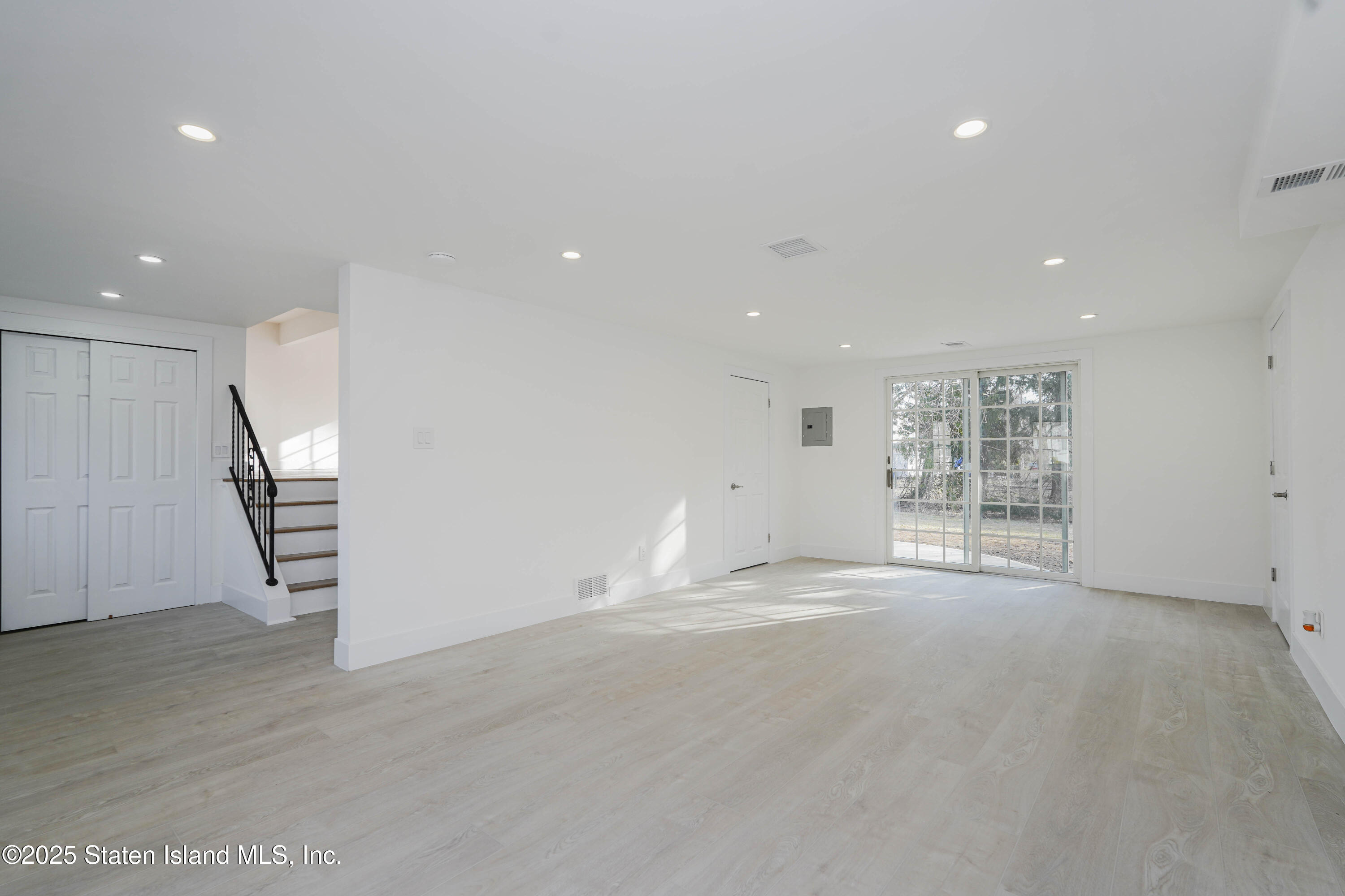 620 Laurel Avenue, Hazlet, New Jersey image 24