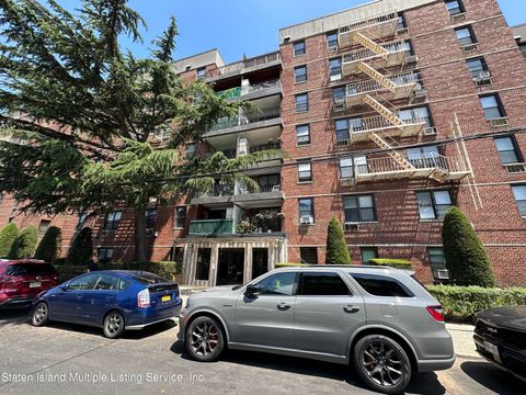 Photo of 2277 Homecrest Avenue #3-L, Brooklyn, NY 11229 (MLS # 1163896)
