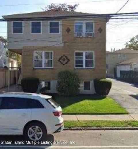 Photo of 202 Merrill Avenue, Staten Island, NY 10314 (MLS # 1159079)