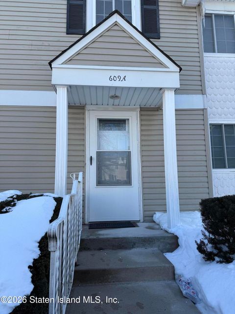 Photo of 609 Correll Avenue #A, Staten Island, NY 10309 (MLS # 2600515)