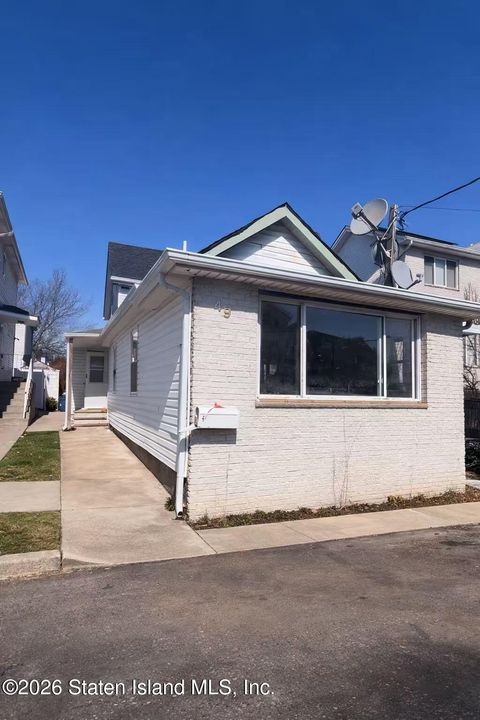 Photo of 49 Foch Avenue, Staten Island, NY 10305 (MLS # 2601412)