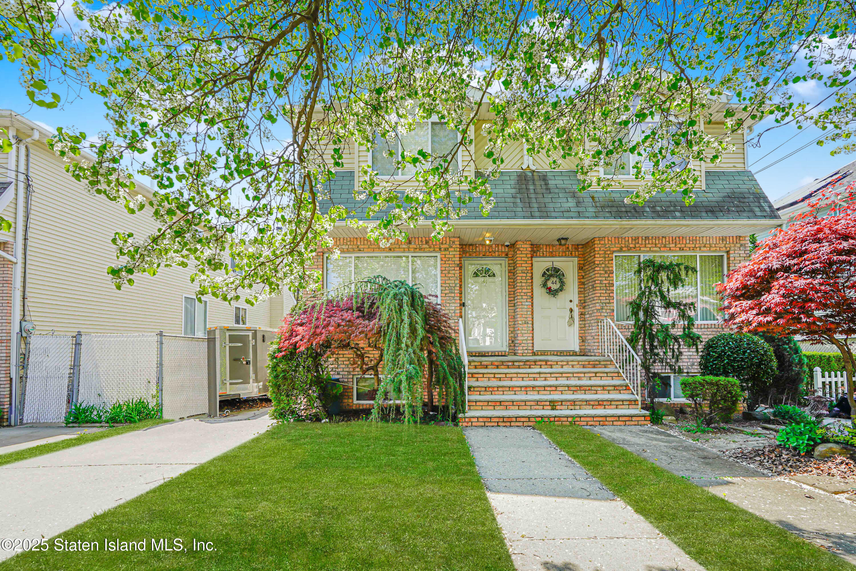 42 Sylvia Street, Staten Island, New York image 1