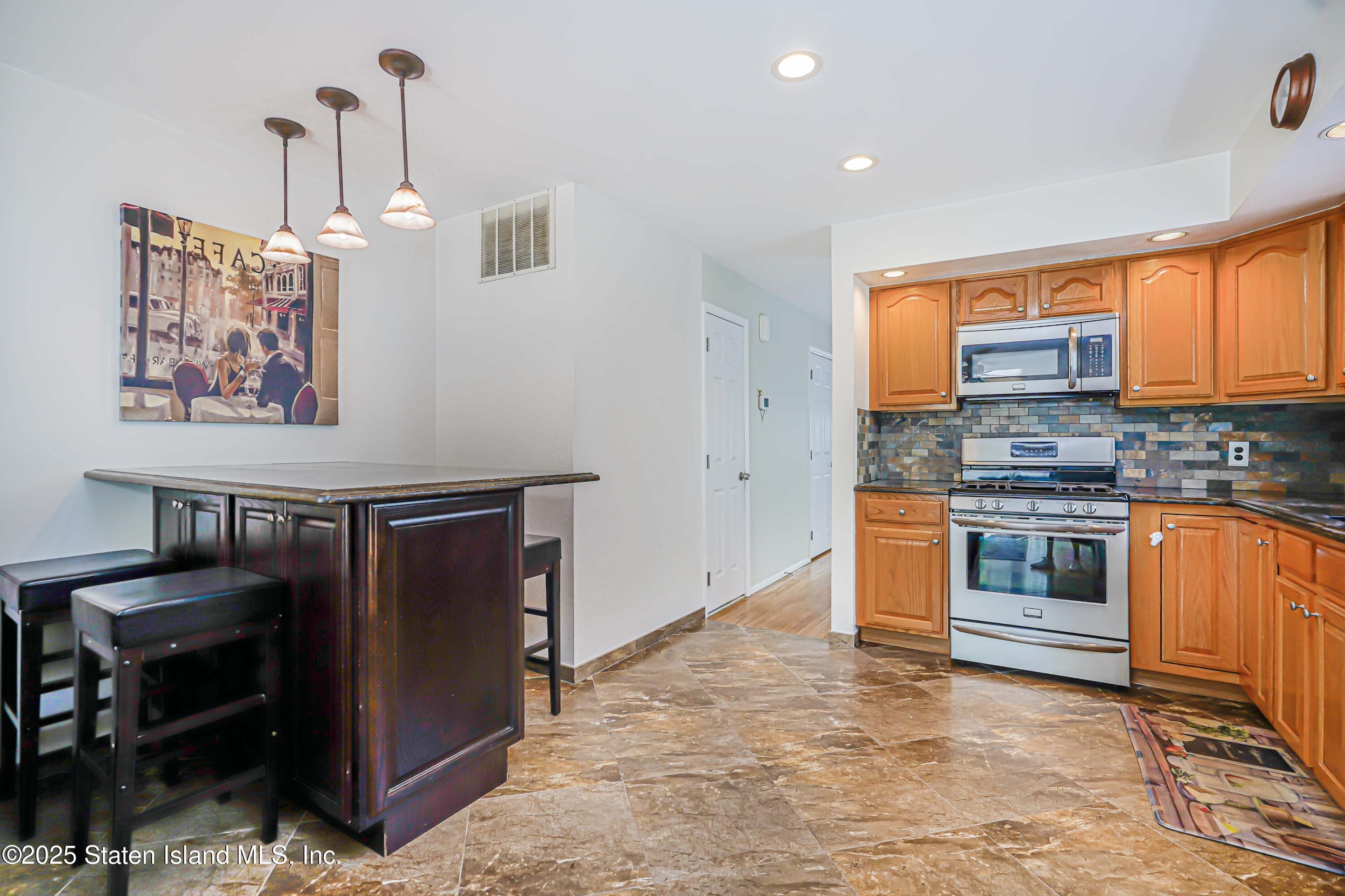 42 Sylvia Street, Staten Island, New York image 8