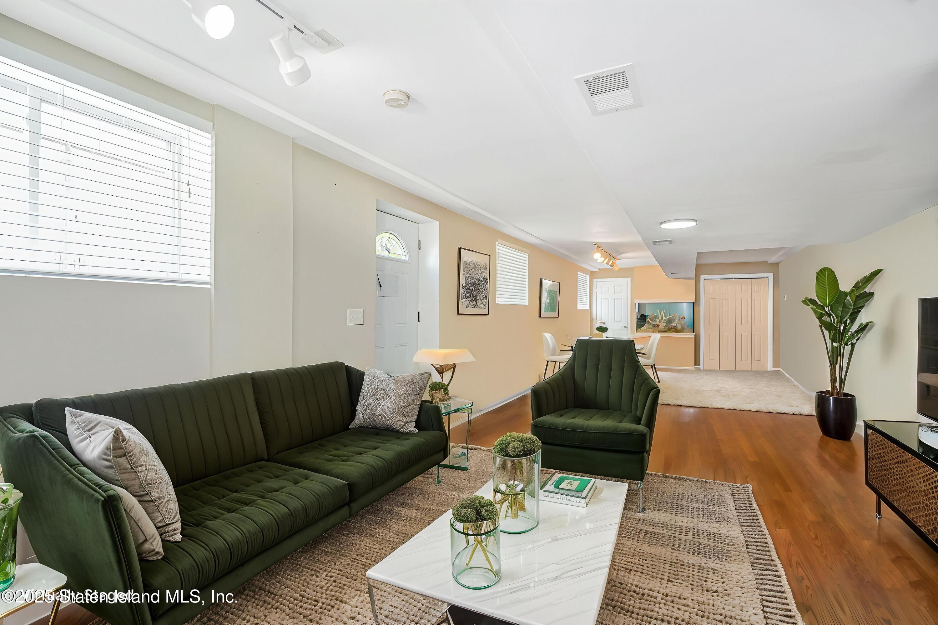 42 Sylvia Street, Staten Island, New York image 24