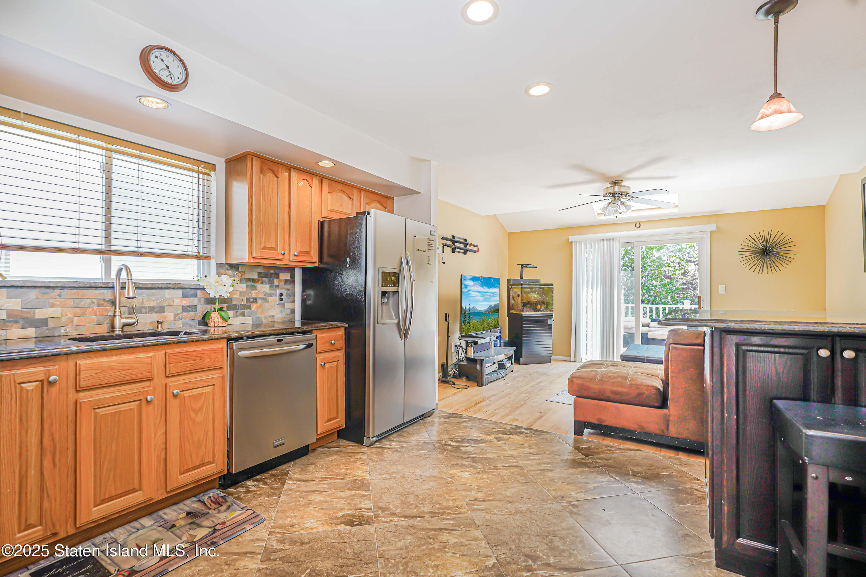 42 Sylvia Street, Staten Island, New York image 7