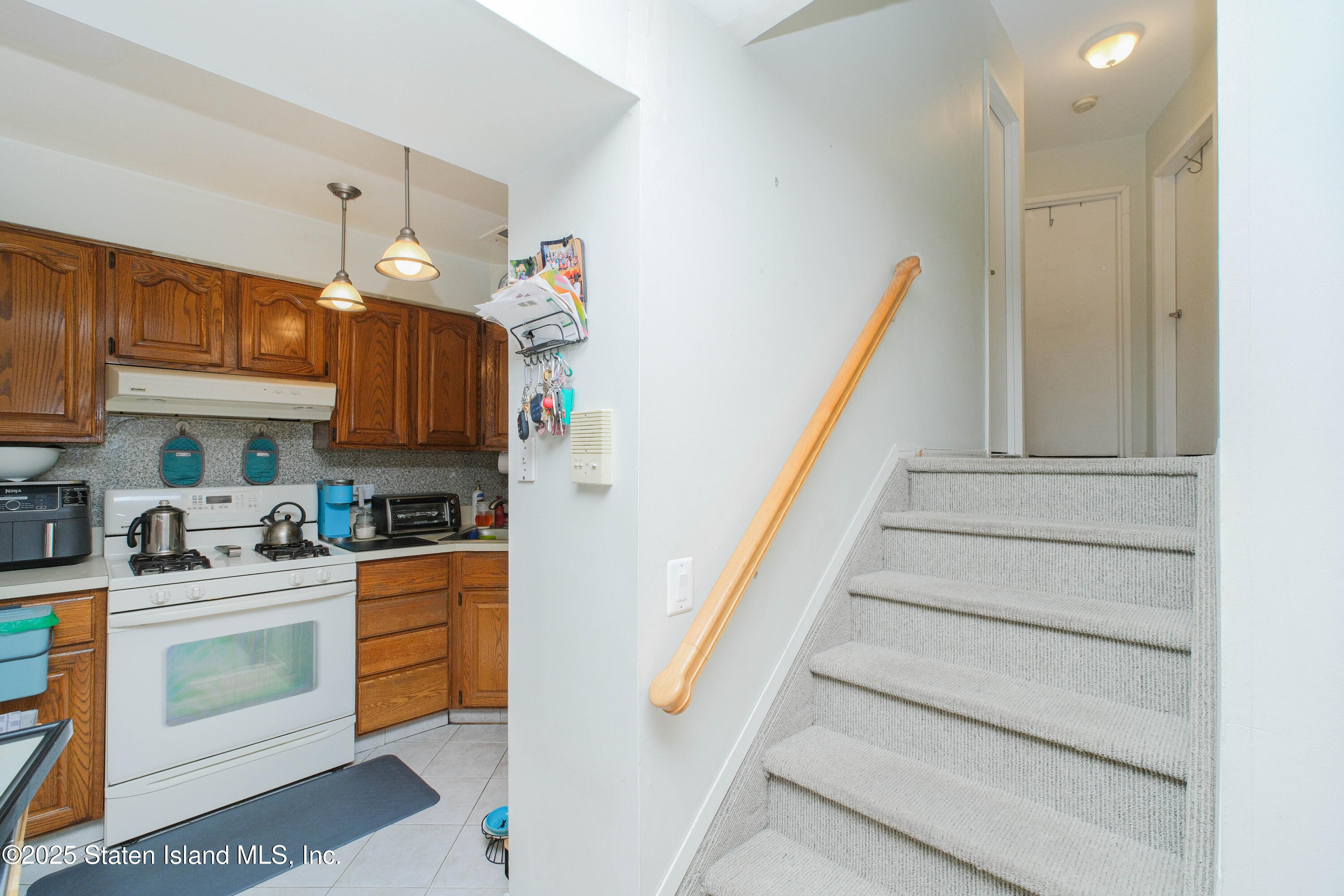 19 Lamped Loop #A3, Staten Island, New York image 18