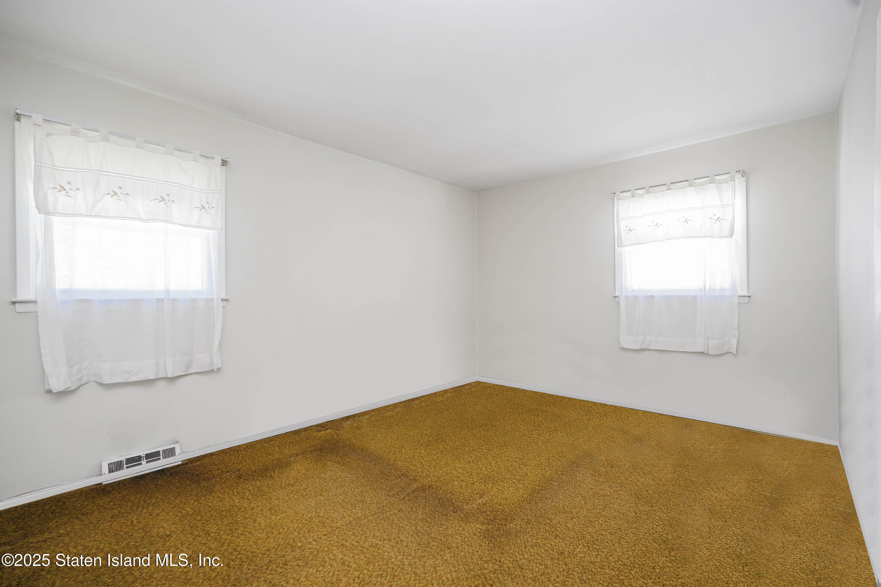 204 Byrne Avenue, Staten Island, New York image 18