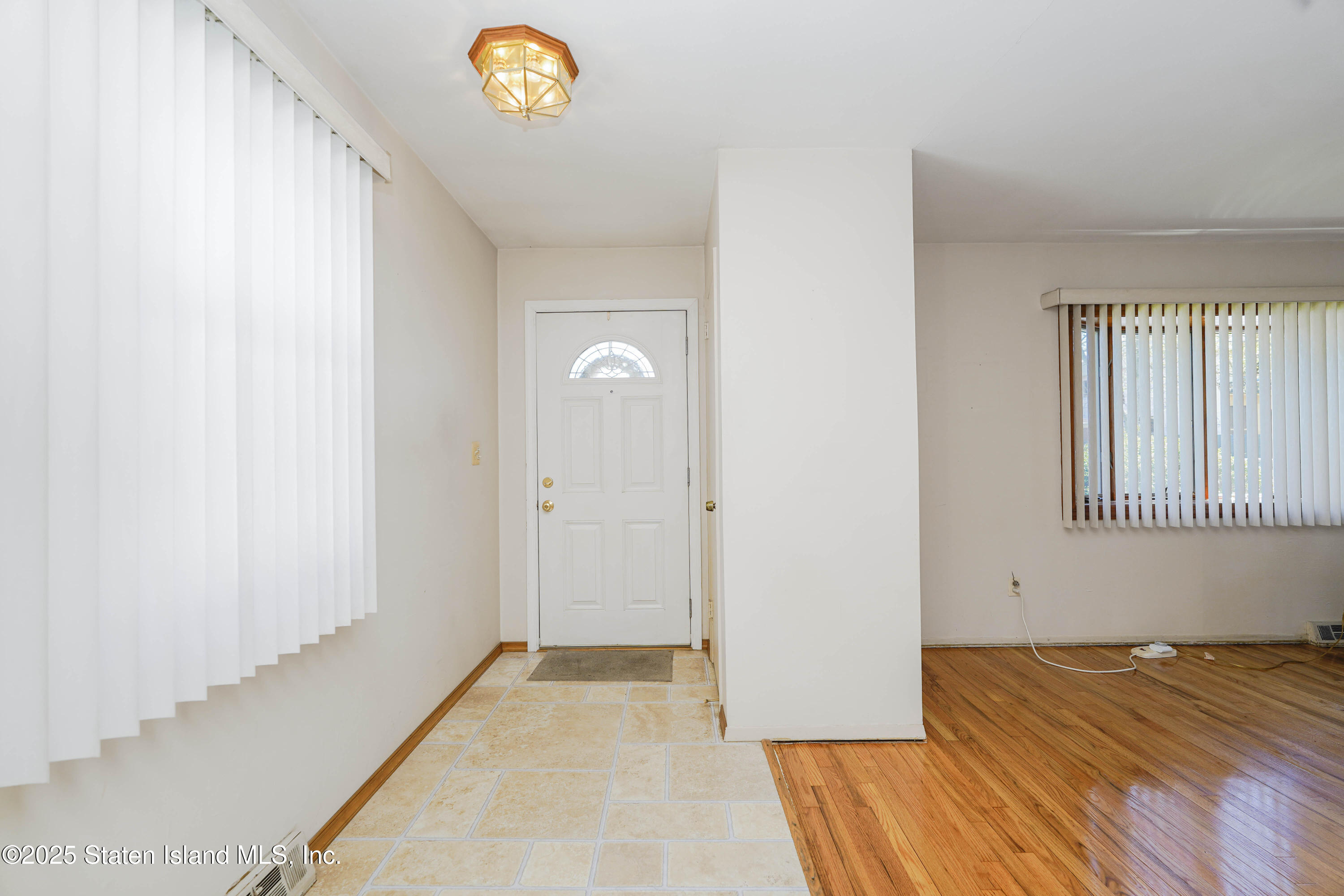 204 Byrne Avenue, Staten Island, New York image 3