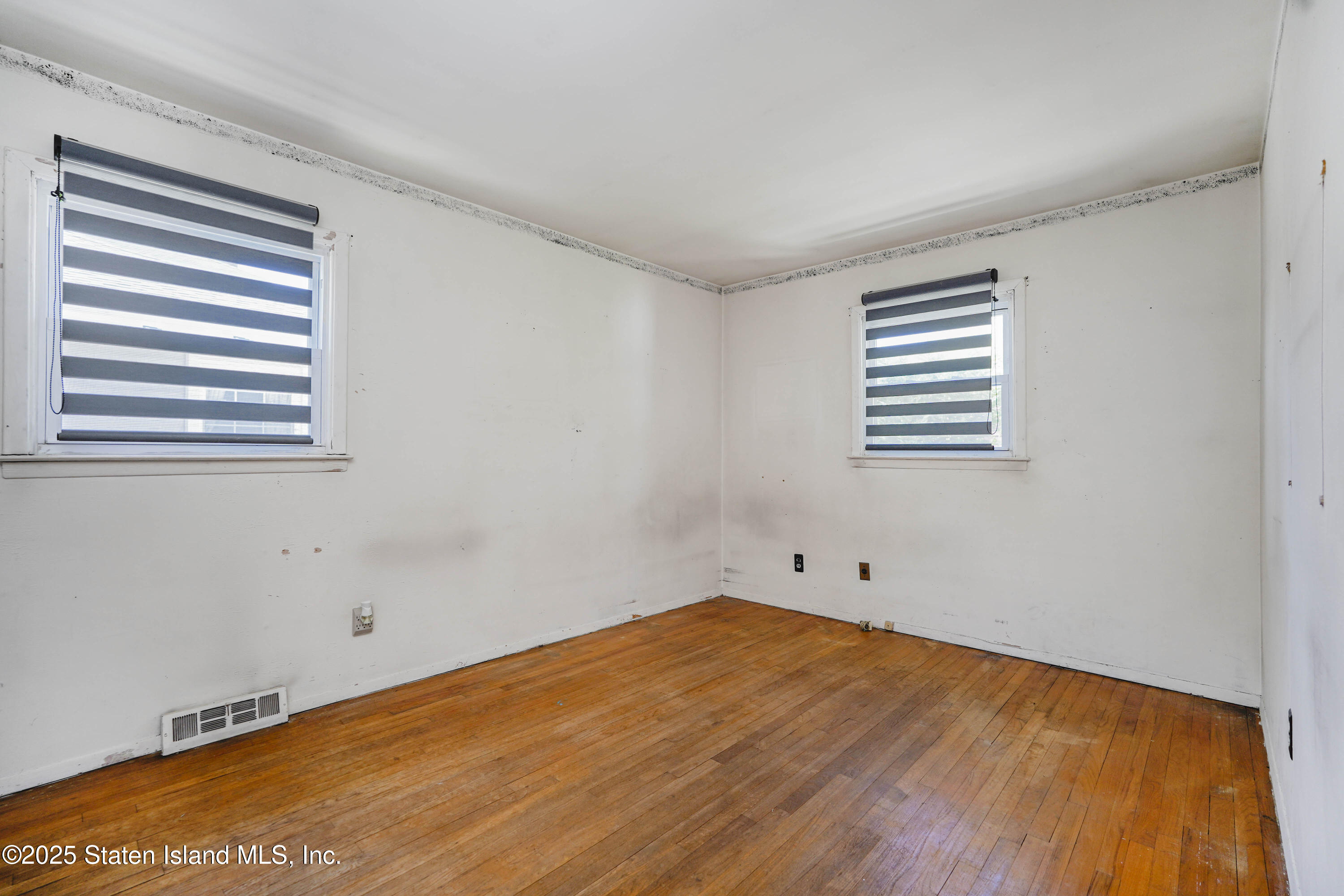 204 Byrne Avenue, Staten Island, New York image 21