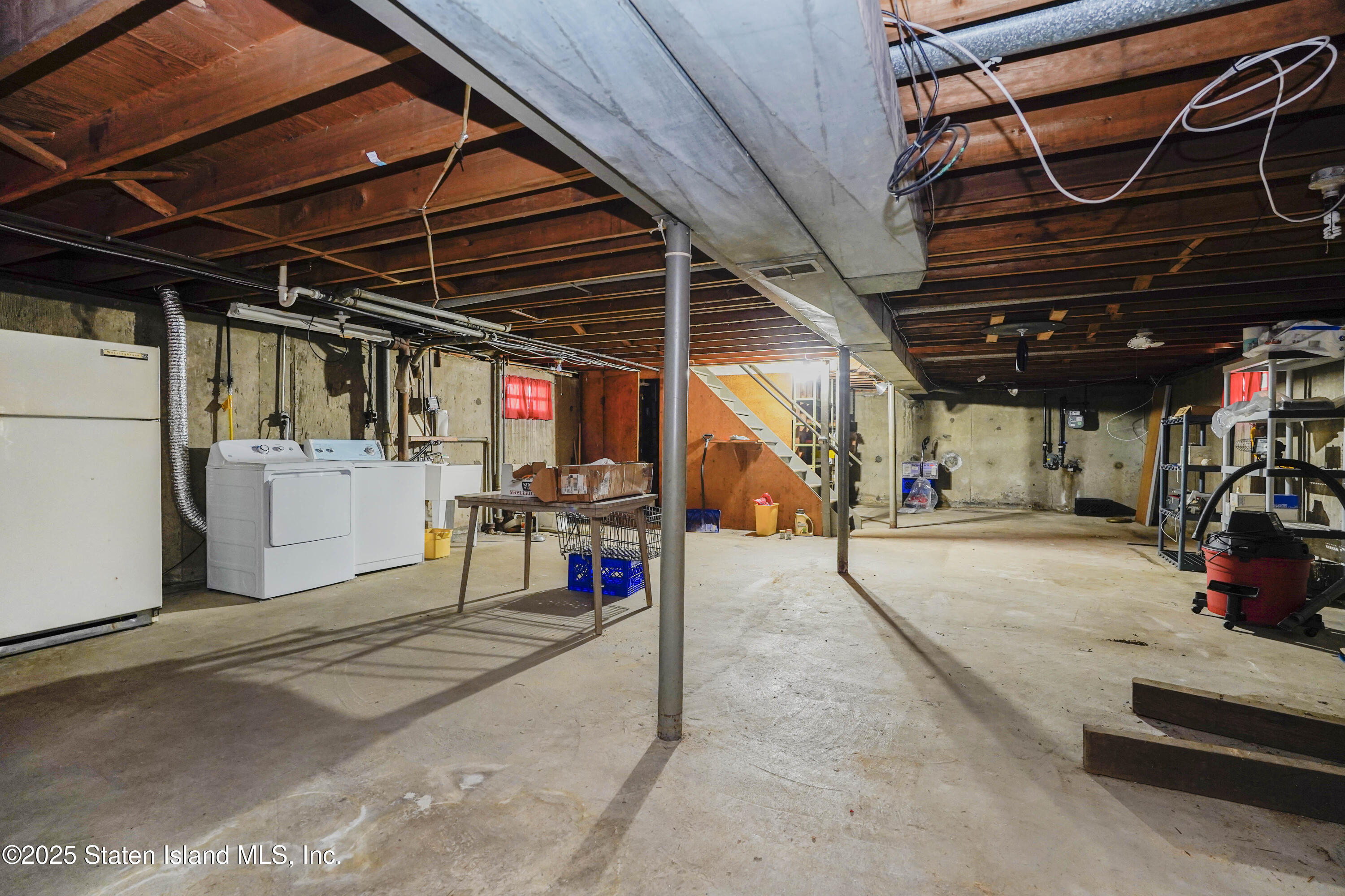 204 Byrne Avenue, Staten Island, New York image 25