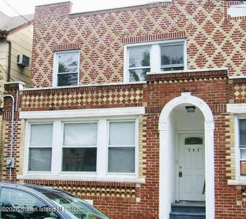 Photo of 103 Monroe Avenue, Staten Island, NY 10301 (MLS # 2602795)