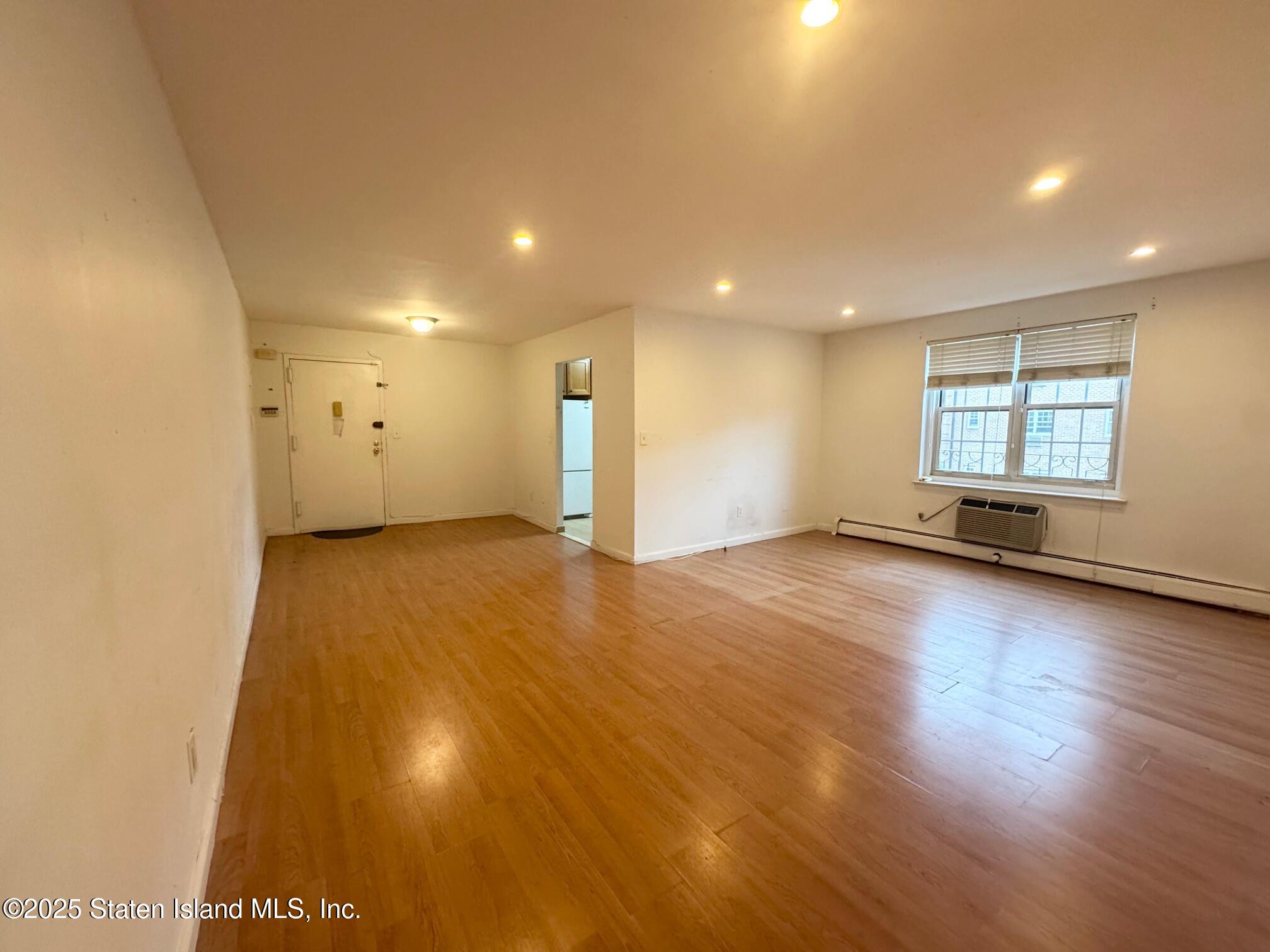 394 Maryland Ave Ave #2A, Staten Island, New York image 5