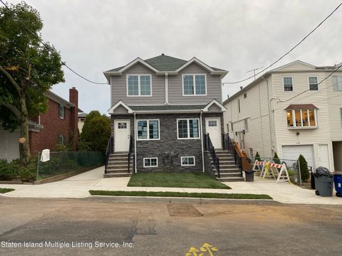Photo of 132 Wellbrook Avenue, Staten Island, NY 10314 (MLS # 1159614)