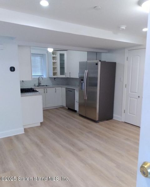 Photo of 135 3rd St St #2, Staten Island, NY 10306 (MLS # 2507006)