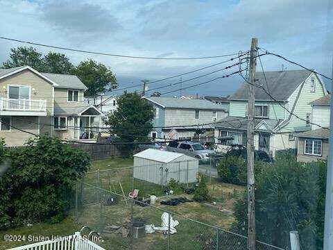 7 Keen Court, Brooklyn, New York image 1