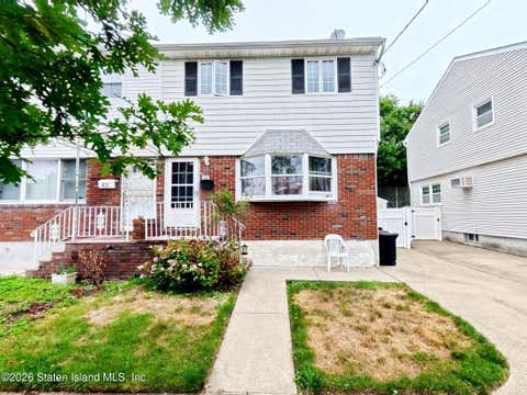 Photo of 59 Zoe Street, Staten Island, NY 10305 (MLS # 2603929)