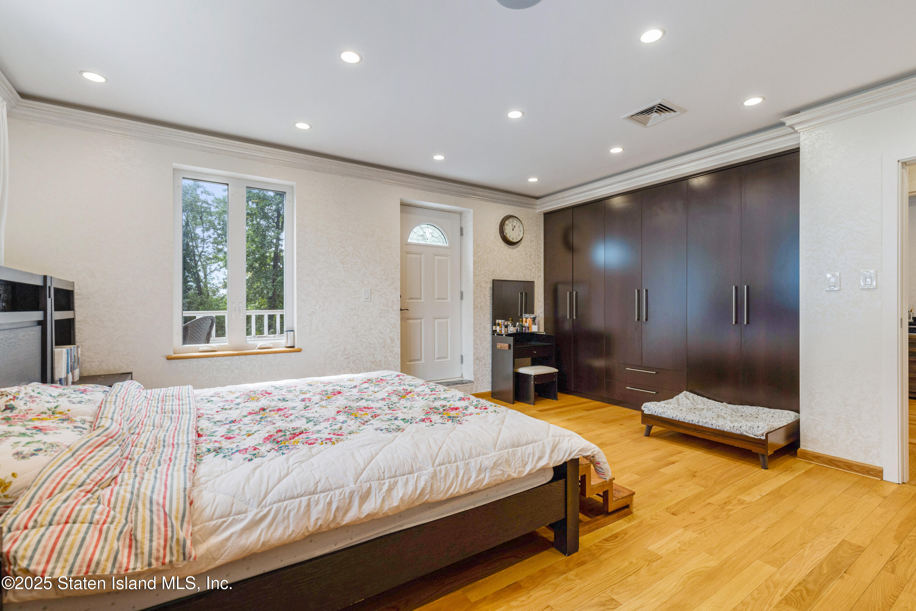363 Howard Avenue, Staten Island, New York image 16