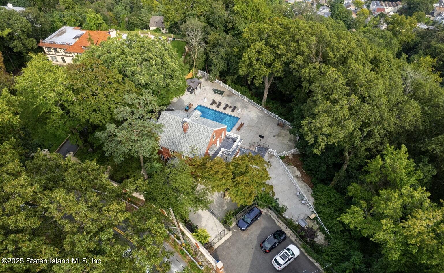 363 Howard Avenue, Staten Island, New York image 39
