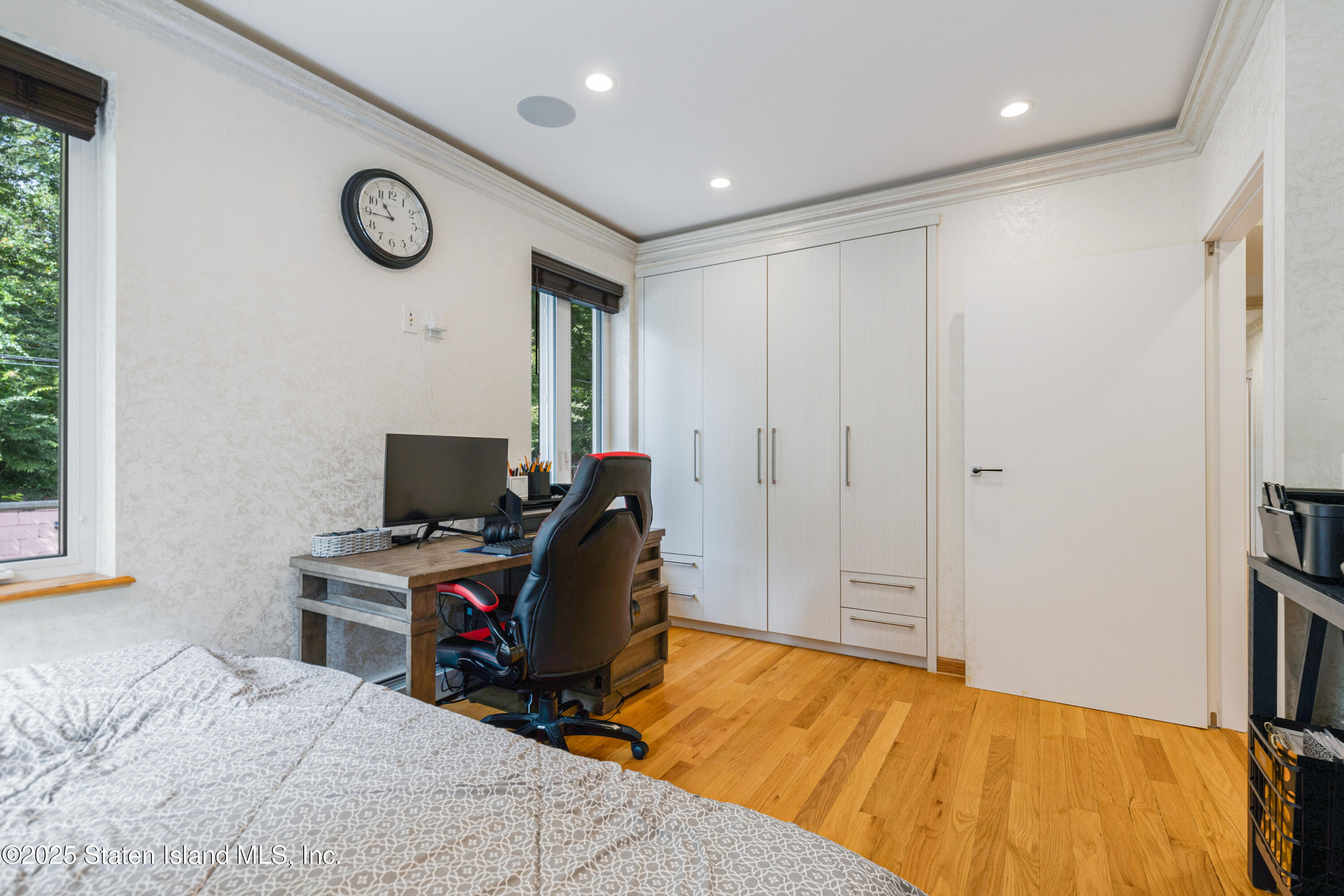 363 Howard Avenue, Staten Island, New York image 21