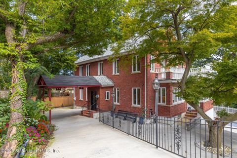 Photo of 363 Howard Avenue, Staten Island, NY 10301 (MLS # 2501618)