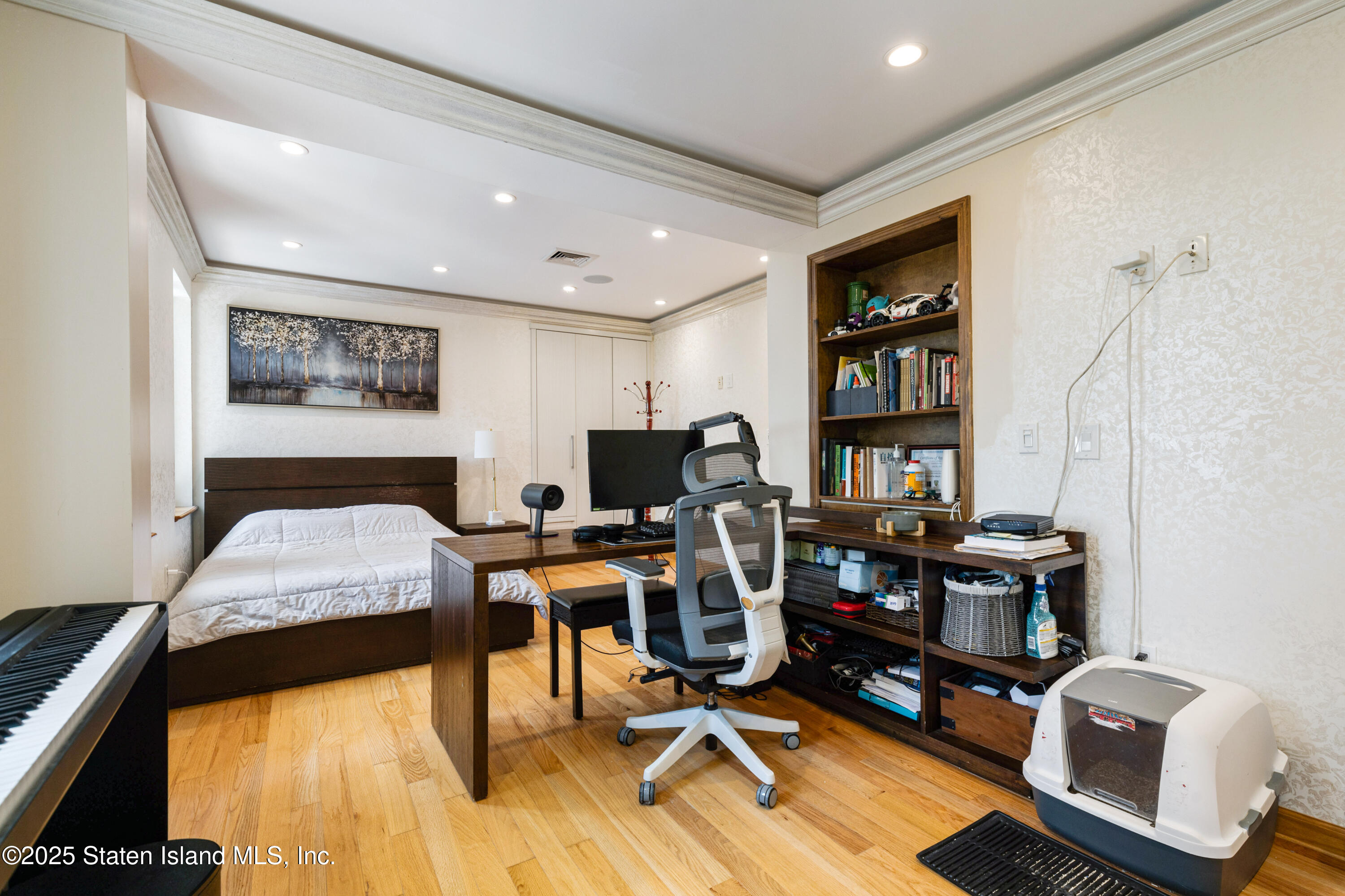 363 Howard Avenue, Staten Island, New York image 22