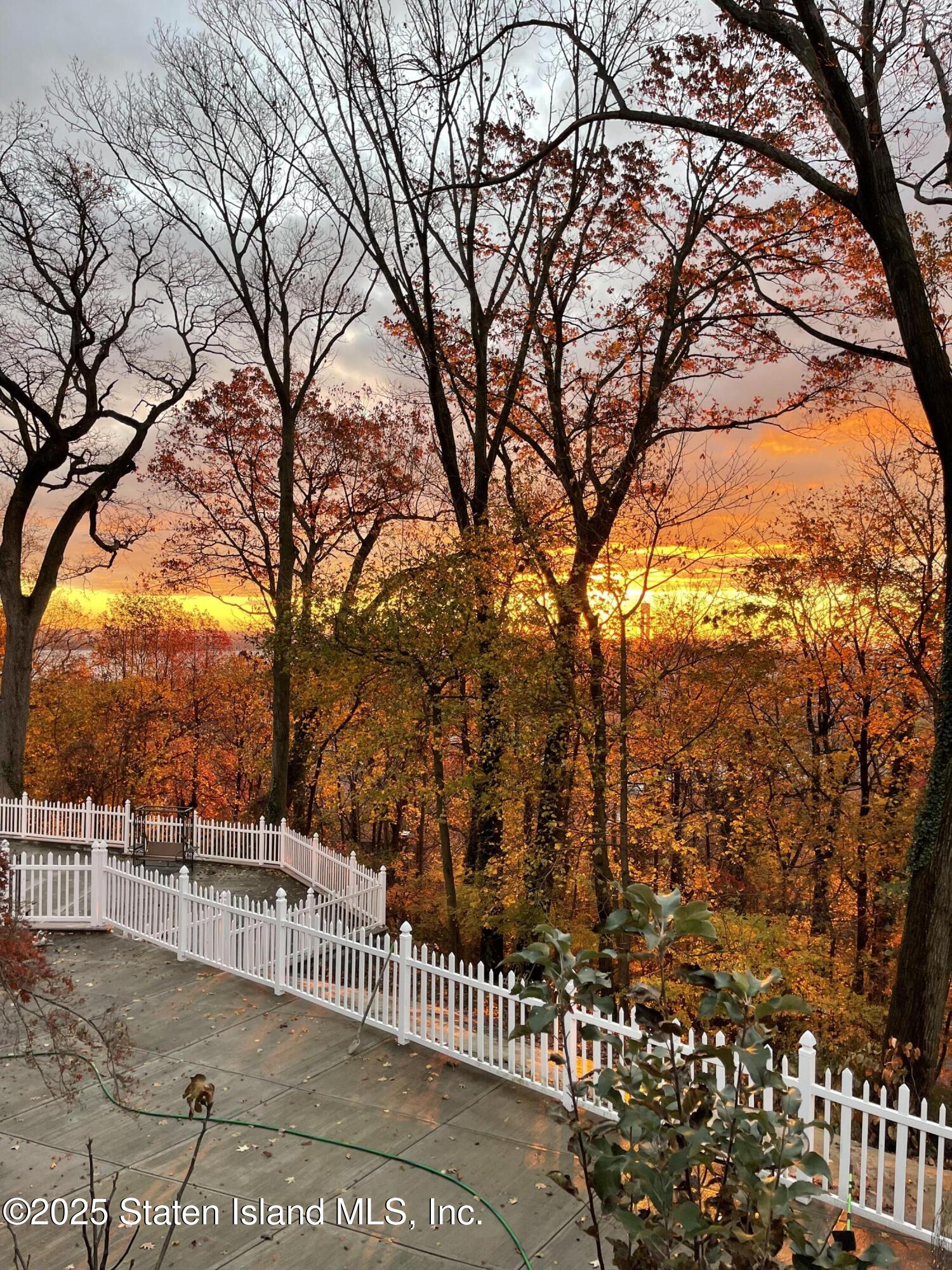 363 Howard Avenue, Staten Island, New York image 41