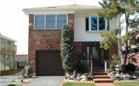 Photo of 60 Demopolis Avenue #1, Staten Island, NY 10308 (MLS # 2601163)