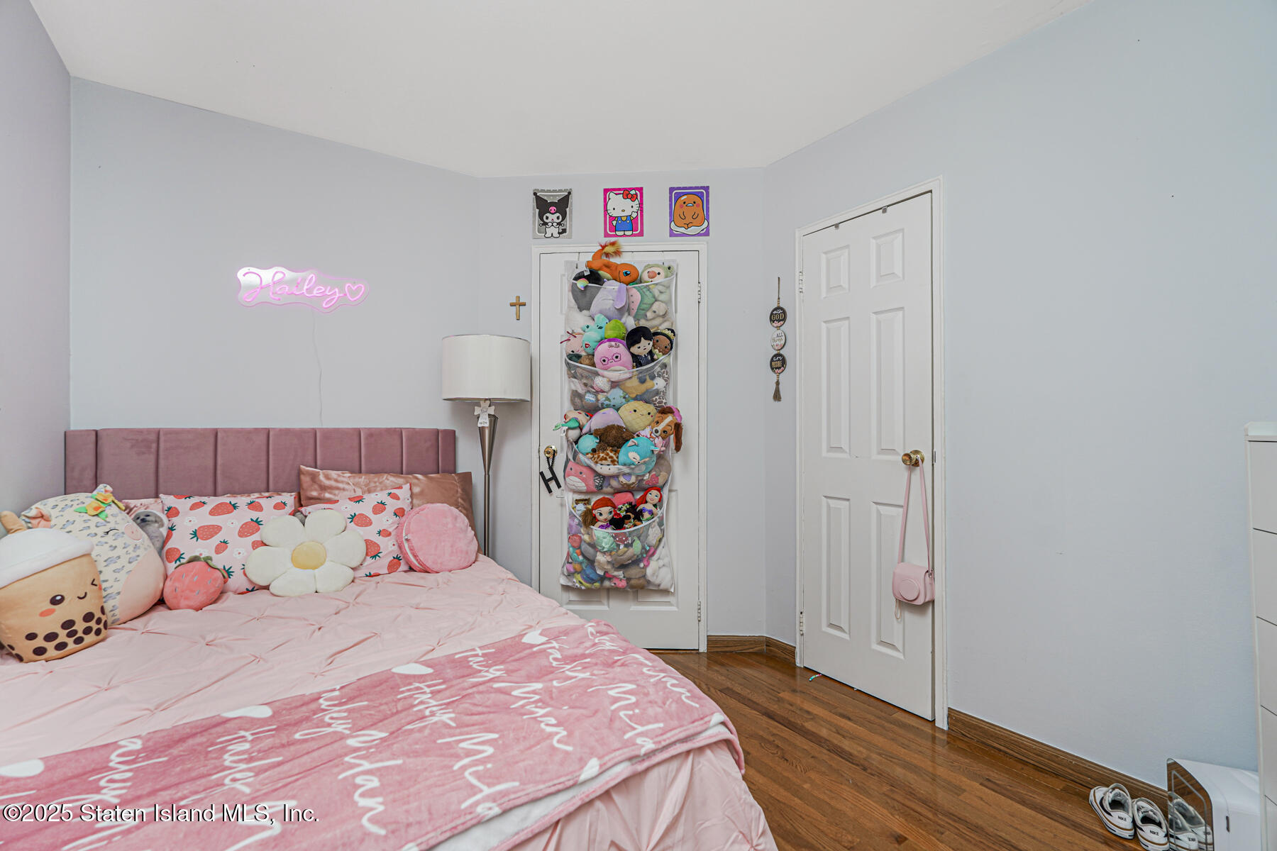 Staten Island, New York 10314, United States, 2 Bedrooms Bedrooms, ,1 BathroomBathrooms,Residential,Active,202911