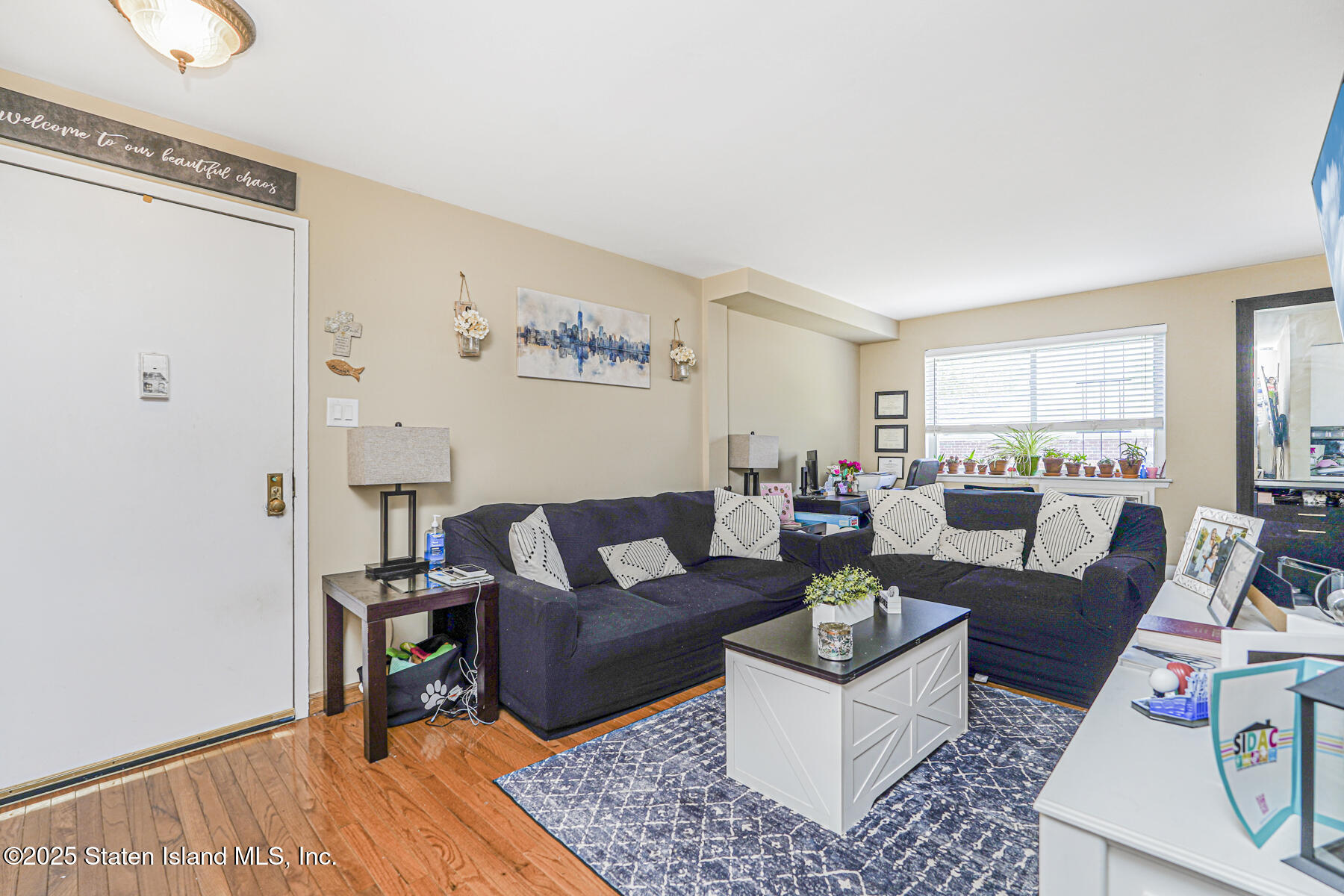 Staten Island, New York 10314, United States, 2 Bedrooms Bedrooms, ,1 BathroomBathrooms,Residential,Active,202911