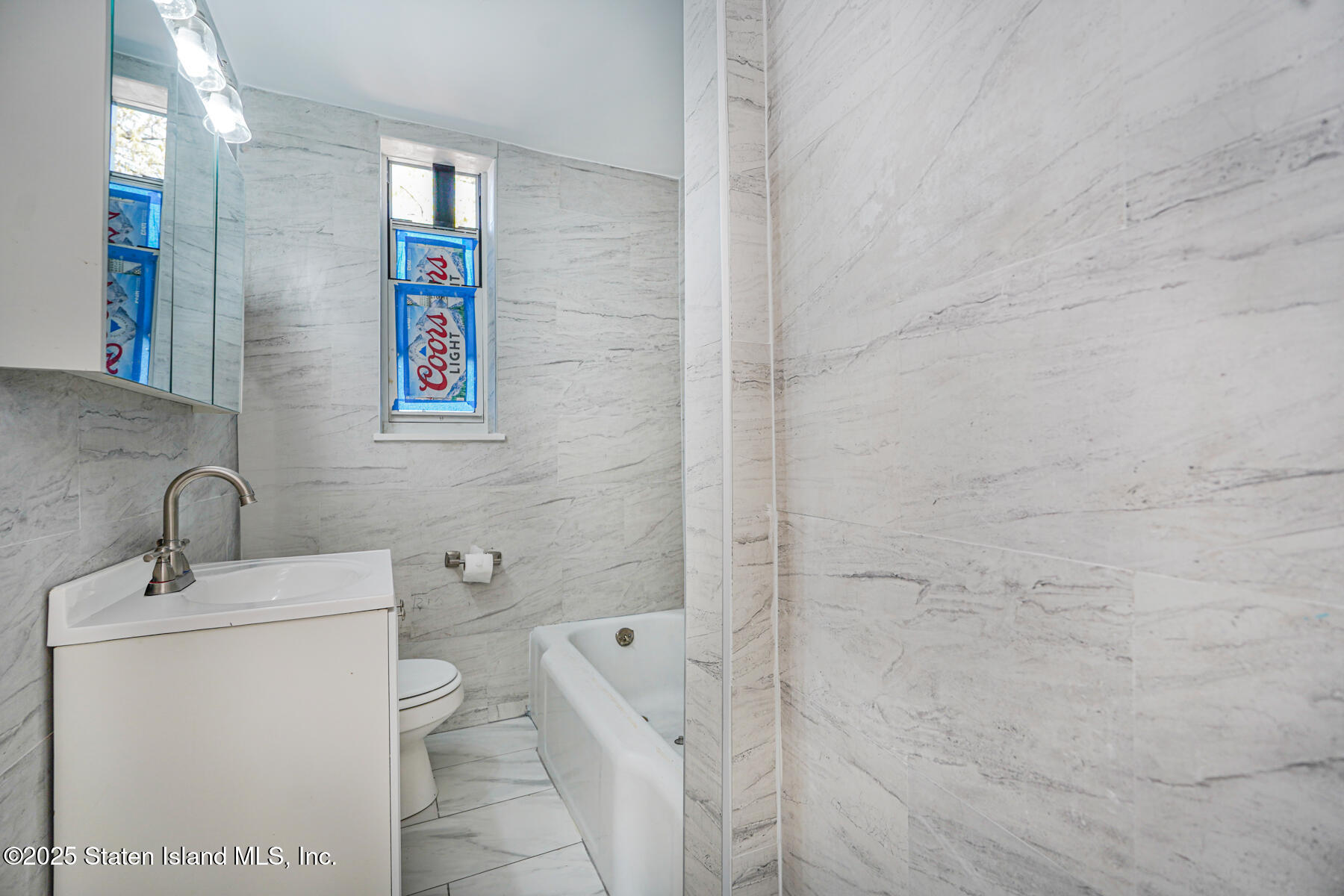 185 Jules Drive, Staten Island, New York image 12