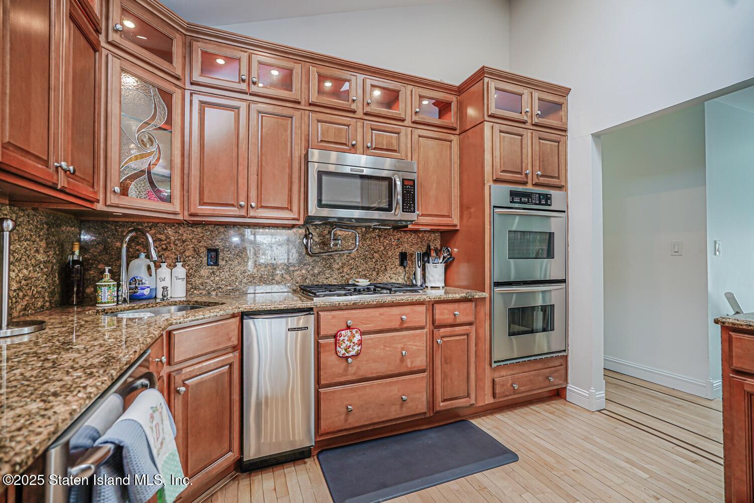 25 Kunath Avenue, Staten Island, New York image 12