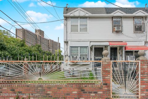 Photo of 2231 Mermaid Avenue, Brooklyn, NY 11224 (MLS # 2505823)