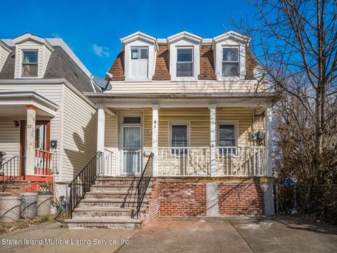 Photo of 21 Prince Street, Staten Island, NY 10304 (MLS # 1160071)