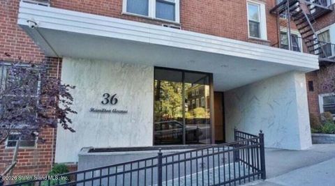 Photo of 36 Hamilton Avenue #4g, Staten Island, NY 10301 (MLS # 2601896)
