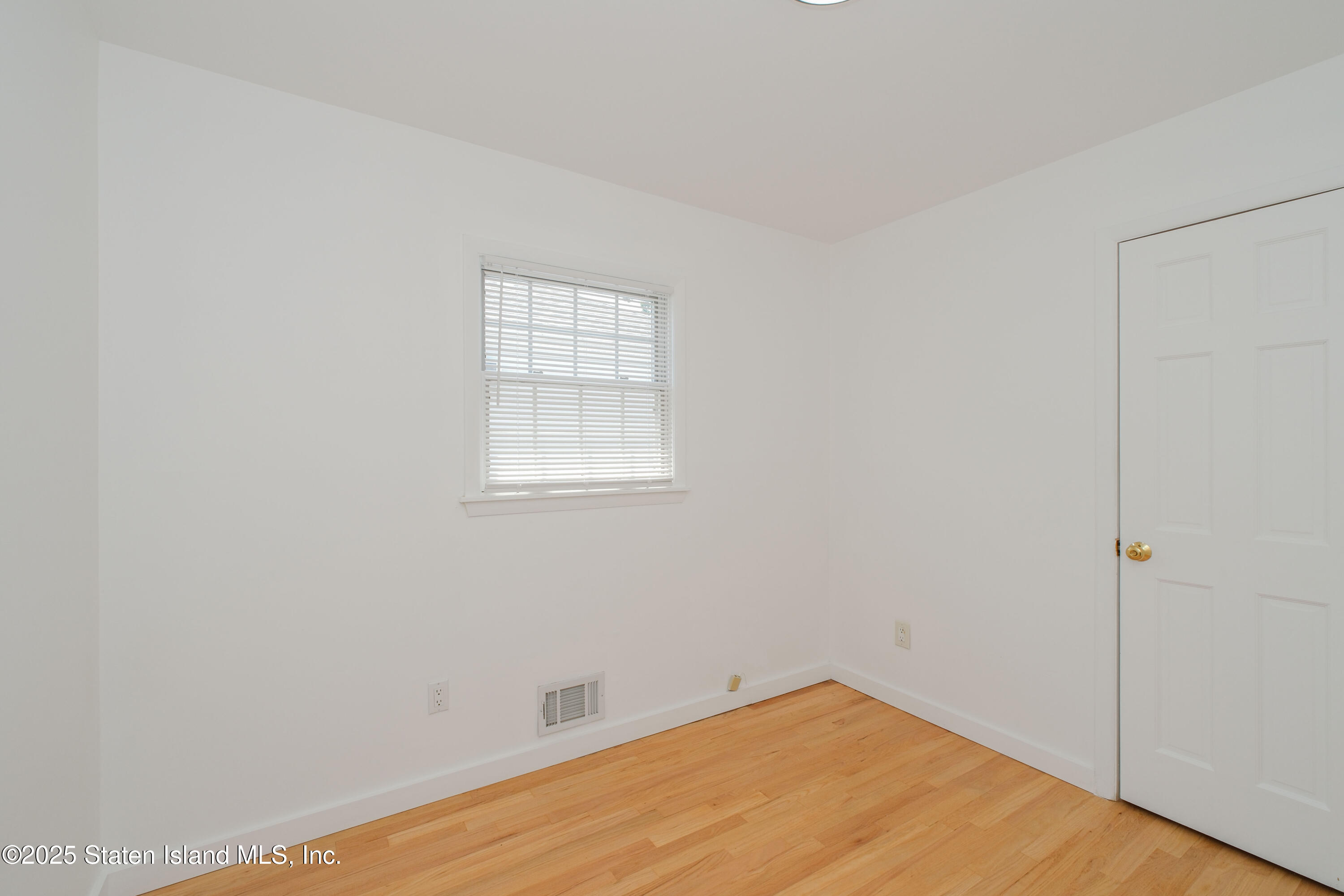 486 Armstrong Avenue, Staten Island, New York image 24