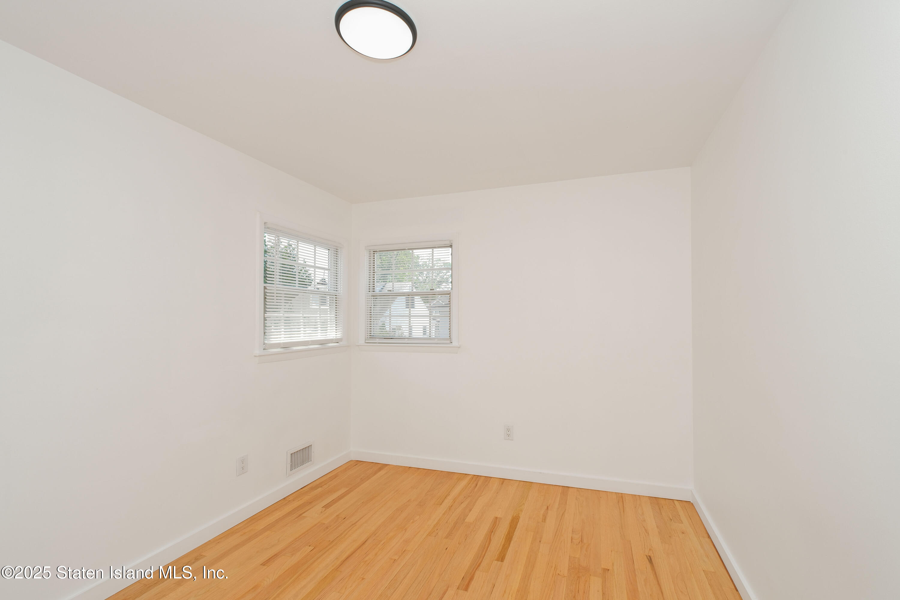 486 Armstrong Avenue, Staten Island, New York image 27