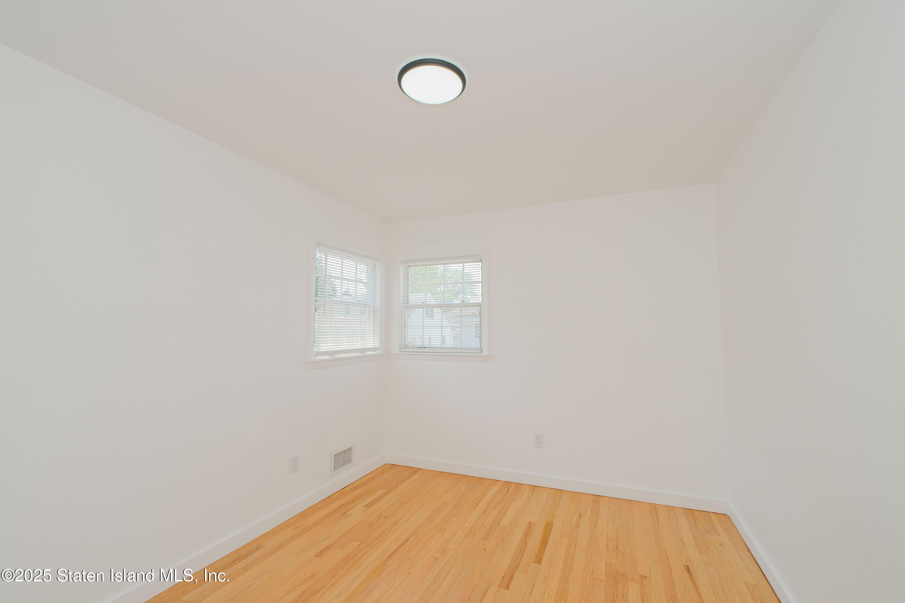 486 Armstrong Avenue, Staten Island, New York image 25
