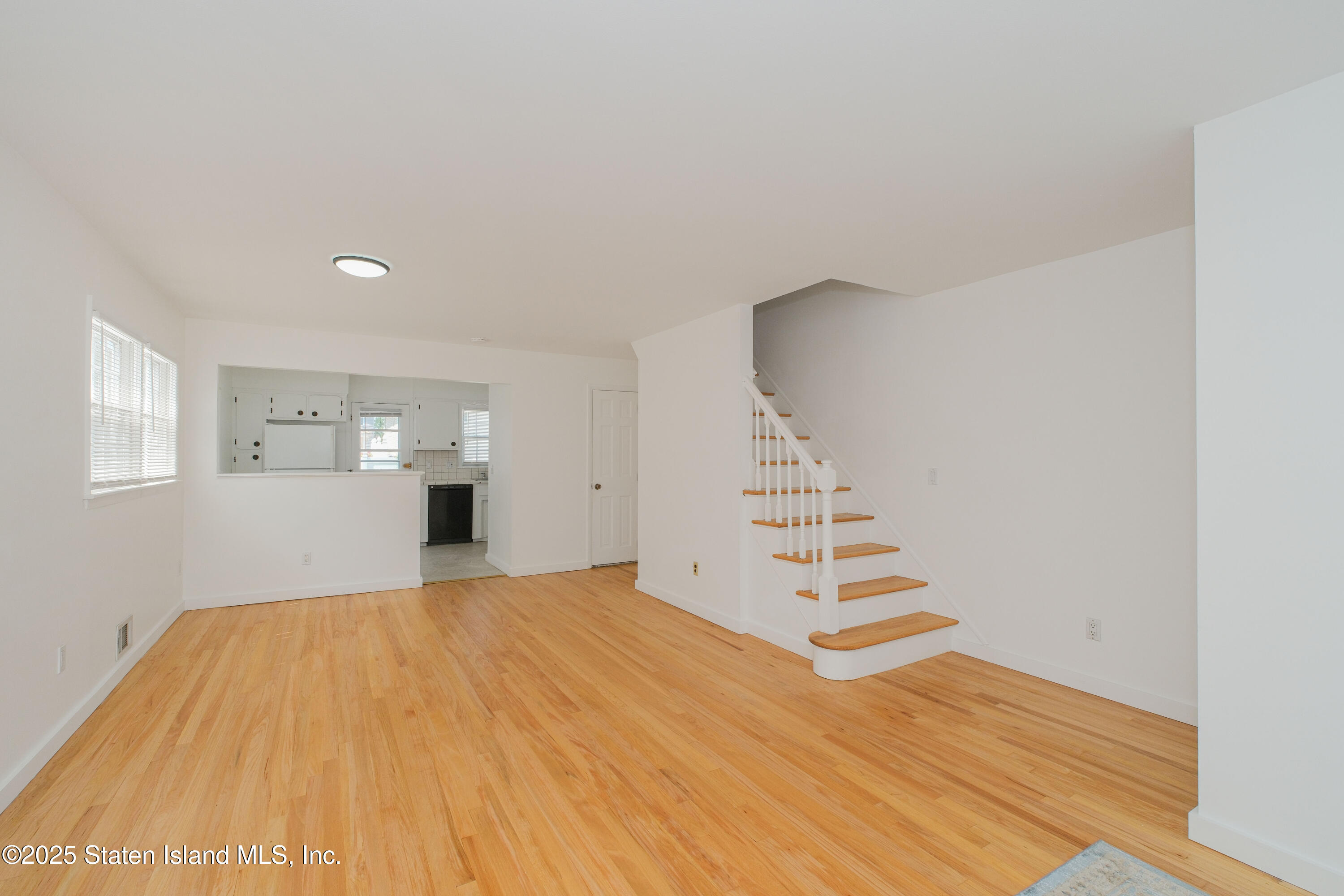 486 Armstrong Avenue, Staten Island, New York image 8