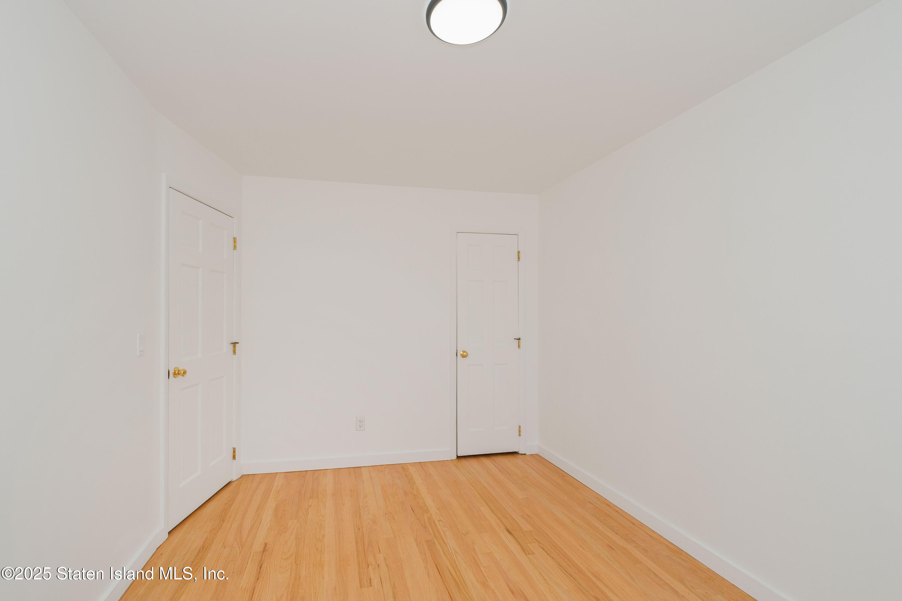 486 Armstrong Avenue, Staten Island, New York image 28