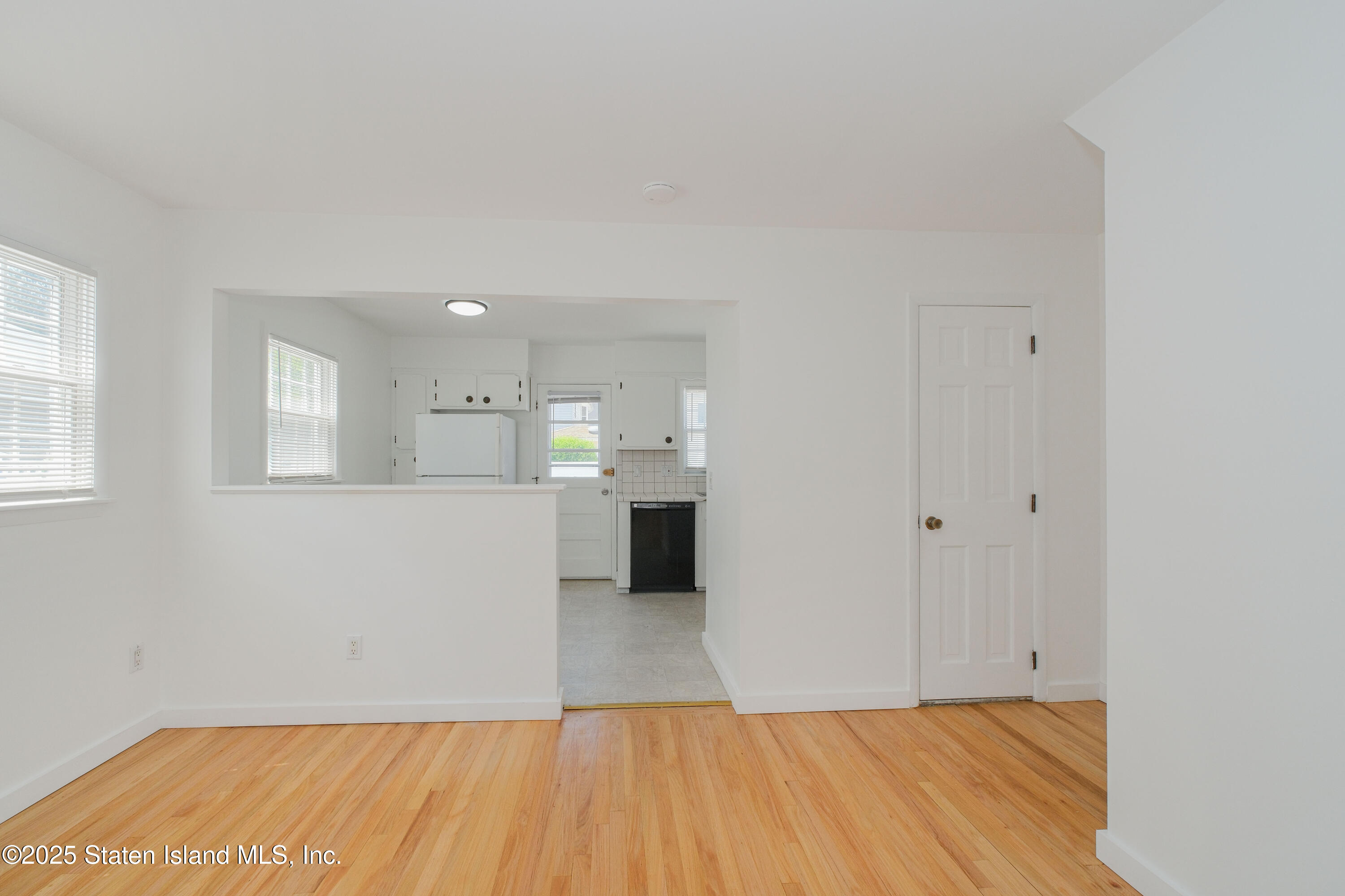 486 Armstrong Avenue, Staten Island, New York image 9