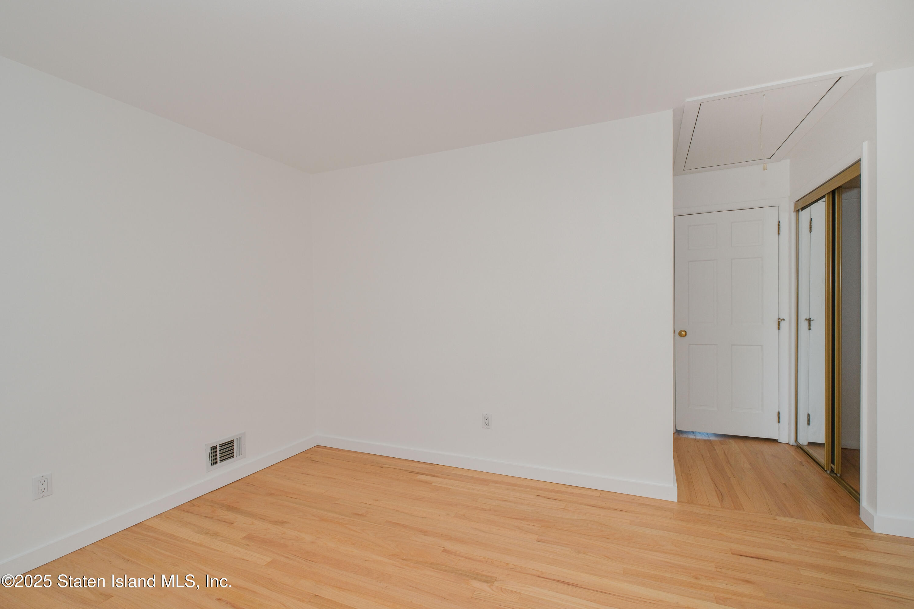 486 Armstrong Avenue, Staten Island, New York image 21