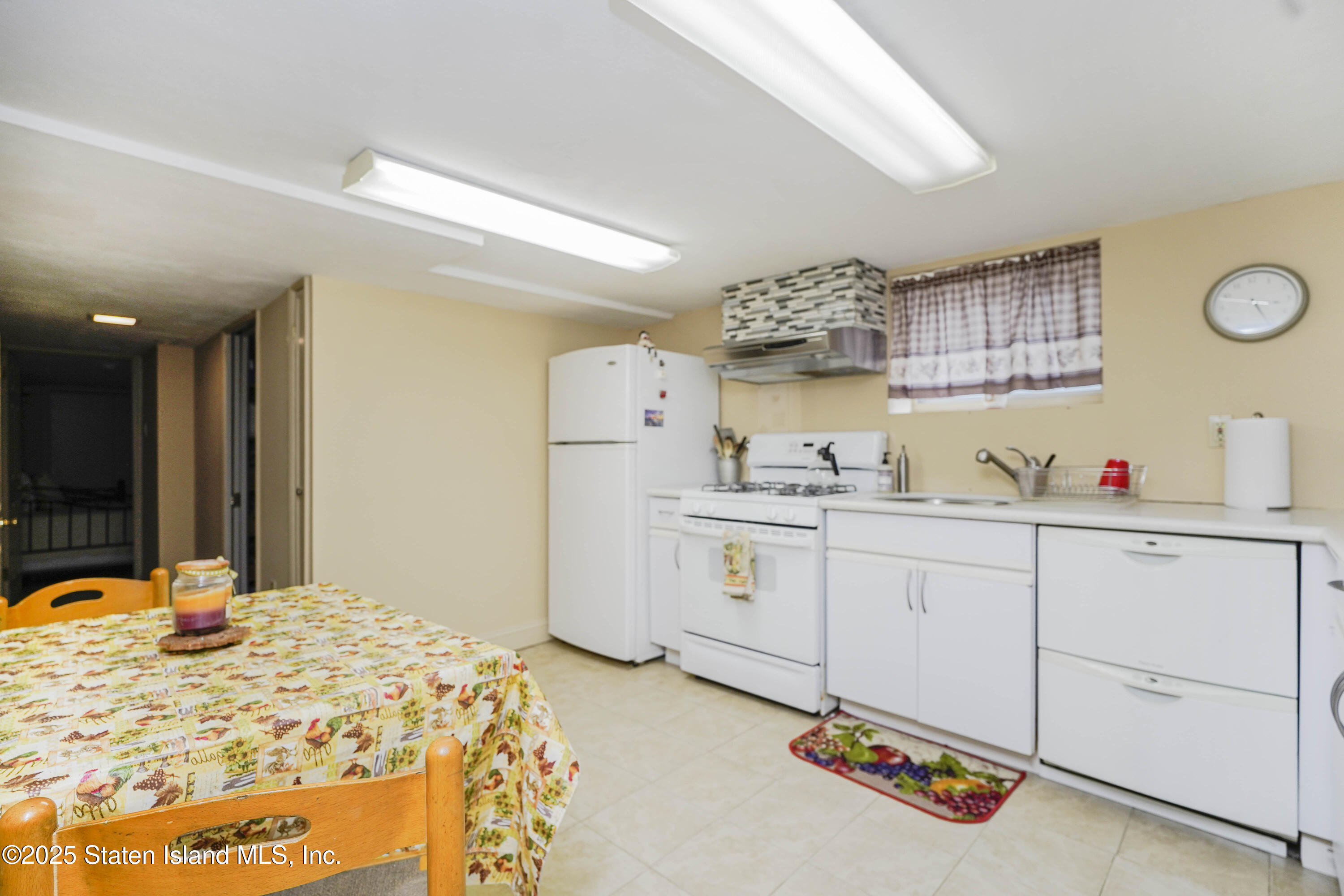 67 Lawrence Avenue, Staten Island, New York image 34